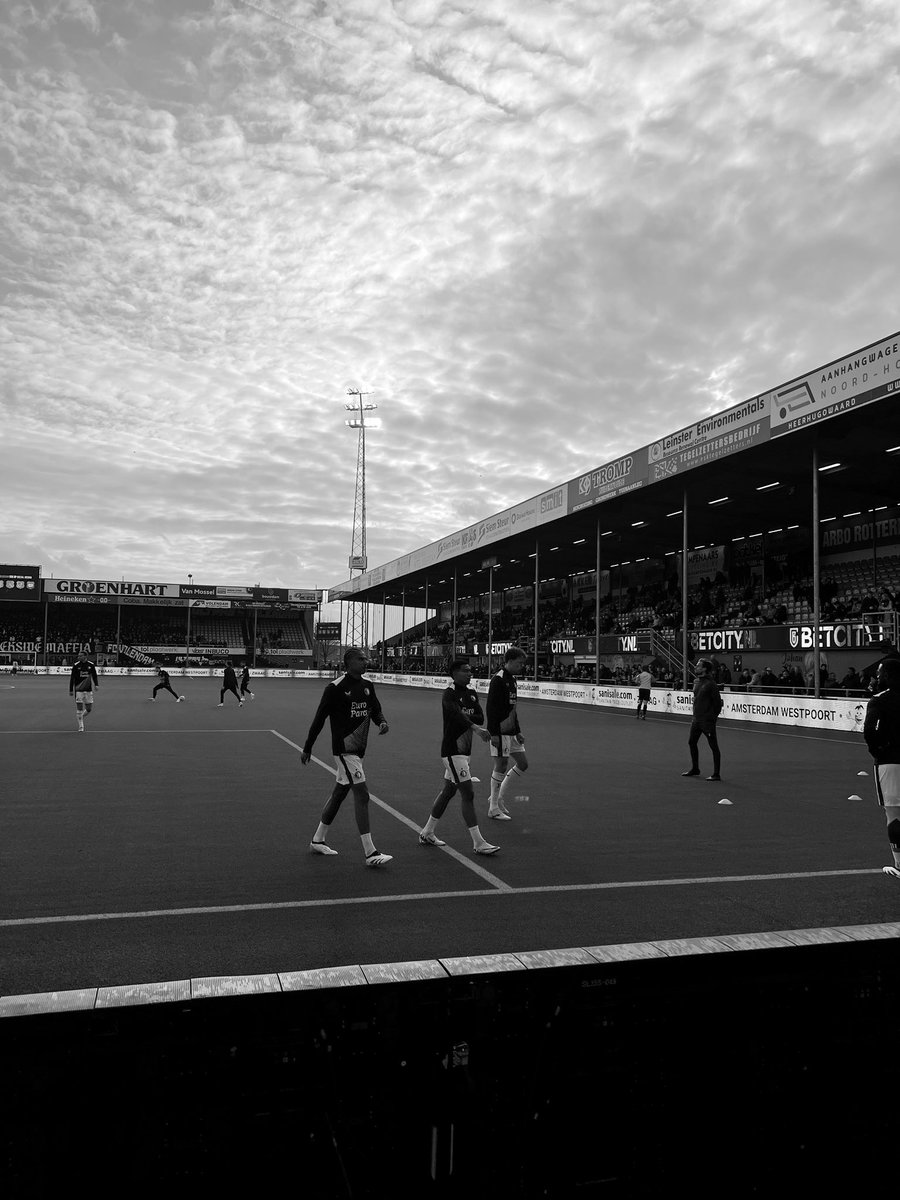 TP_1908's tweet image. FC Volendam - Feyenoord