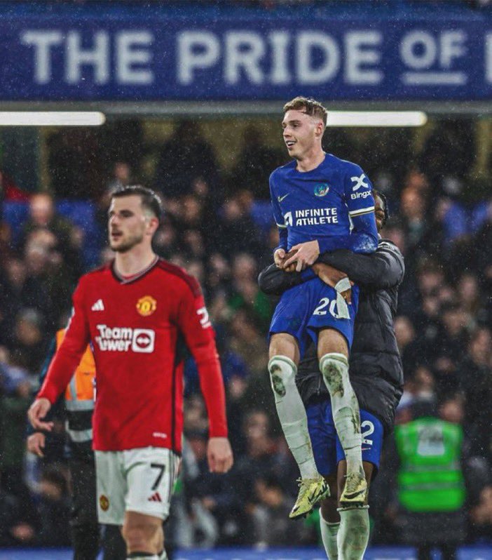 willreyner's tweet image. The Pride of London. Cole Palmer. 

What a photo.