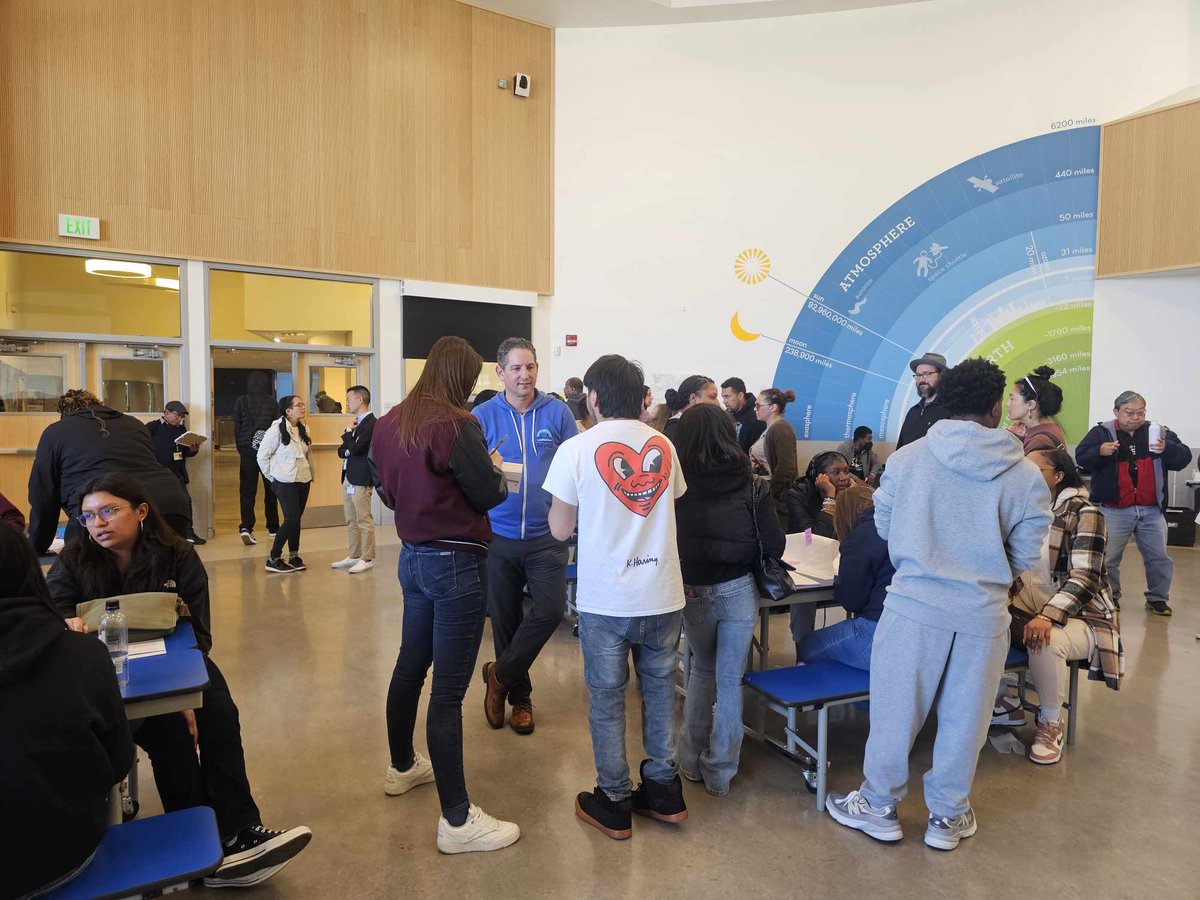 We need your input on important decisions about our schools. Attend our community sessions at Burton High School or Roosevelt Middle School tonight at 6:00 p.m. or on Saturday at Sunset Elementary School at 10:30 a.m. Register now to attend: sfusd.edu/rai