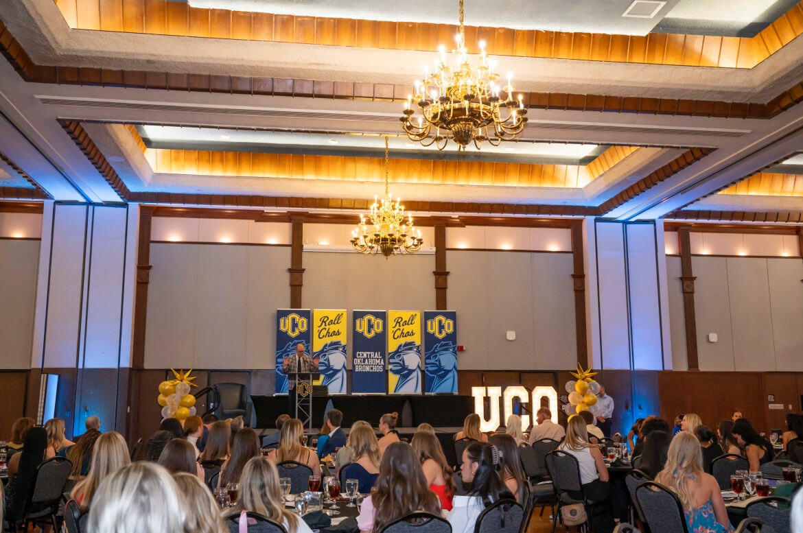 .@ucobronchos student athlete academic awards banquet. Congrats to sr soccer player Kassidy Collins for receiving the 2023-24 Presidential Award! It’s a great day to be a Broncho! #rollchos #smartchos