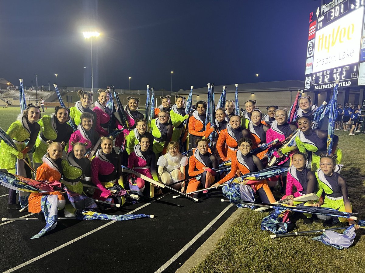 TitanColorGuard's tweet photo. These smiling faces want YOU to join them for the 2024 Fall Color Guard season! There is no experience necessary to audition - we welcome all!! Check out the link in our bio to sign up for auditions today 💙✨

Come be a part of the fun! https://t.co/YXOVTNVyWr