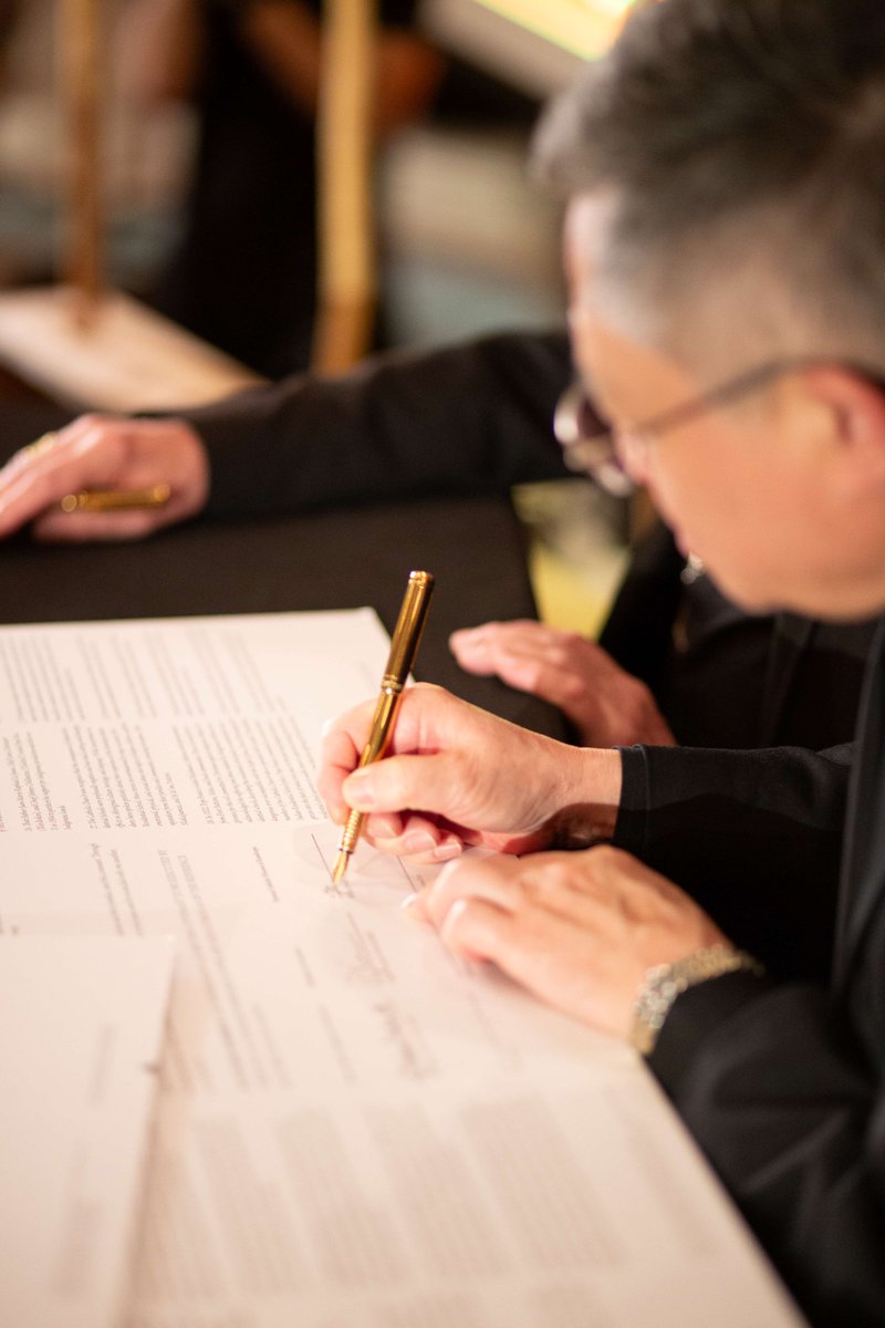 On Easter Sunday, the Tk’emlúps te Secwépemc, Archdiocese of Vancouver, and Diocese of Kamloops signed a Sacred Covenant, marking a significant step forward in healing and reconciliation.