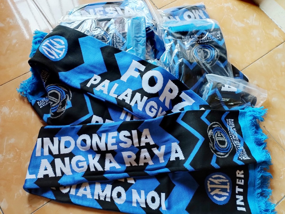 Setelah sekian purnama akhirnya datang juga pesanan syal ICI Palangka Raya 😄