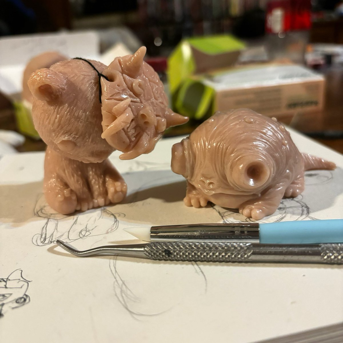 I been art blocked so I been sculpting some creatures instead :0