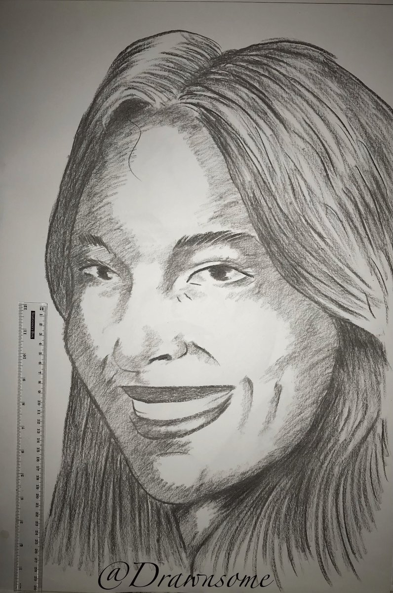 Drawnsome's tweet image. #CharcoalSketch ✍🏻 #Smileon 😉