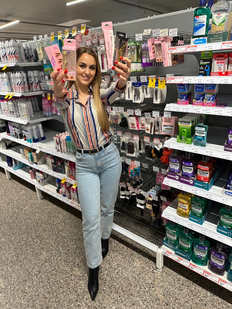 TheQuickFlickAu's tweet image. This week we launched 4x #QuickFlick cosmetic lines into Coles! 😭

AND... Our founder, Iris Smit is honoured to be the first #Aussie and #FemaleFounded #Beauty brand to launch #Cosmetics into #Coles Supermarket's!  🙌🏻 

#TheQuickFlick #ColesSupermarkets #AustralianOwned