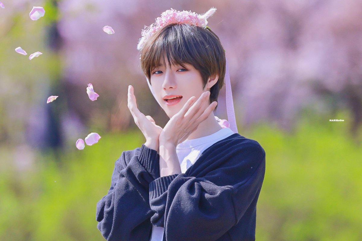 240405 🌸𝓜𝓞𝓒𝓝𝓘𝓒🌸

#투모로우바이투게더 
#범규  #BEOMGYU #TXT_범규
#TXT #TOMORROW_X_TOGETHER #ボムギュ