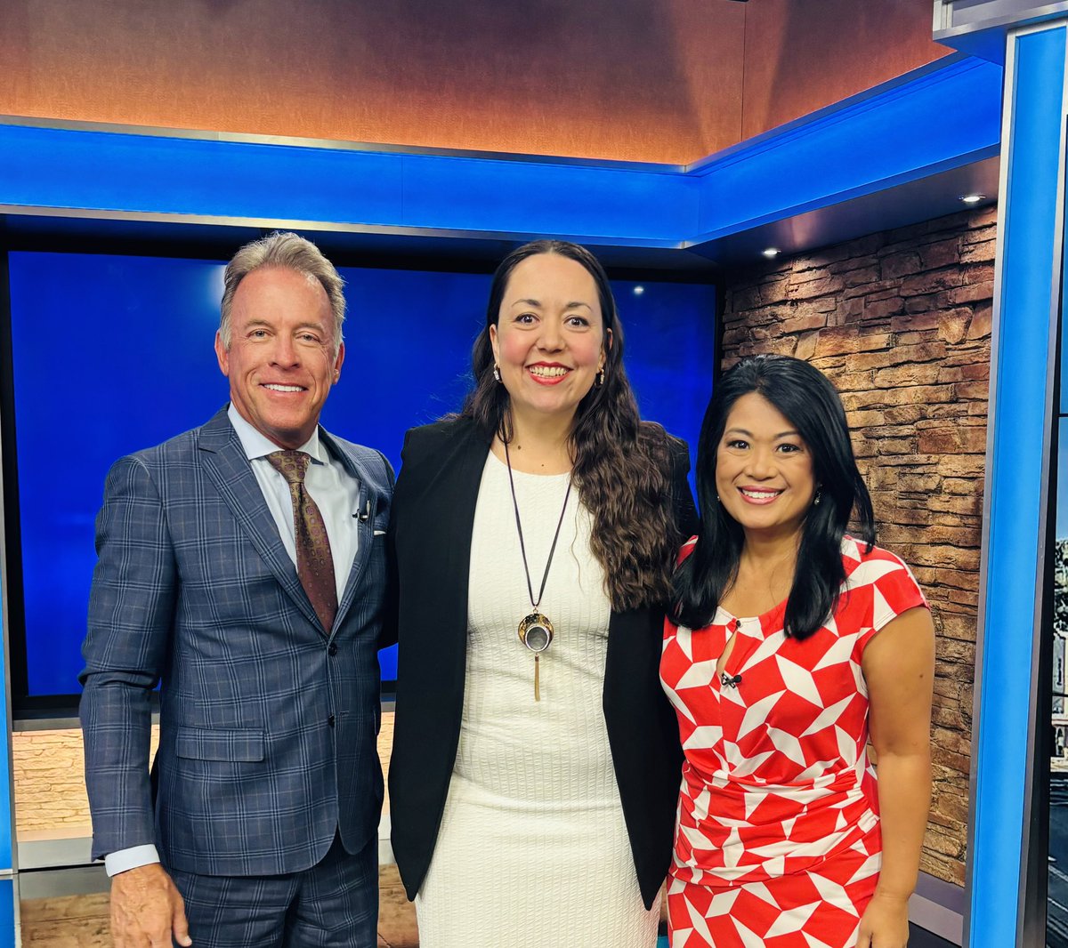 I had the opportunity to talk about cardiovascular disease risk in postmenopausal women today on Good Morning Arizona Channel 3. 👉🏼 Women’s CVD risk goes up after menopause. 👉🏼 Exercise, a heart healthy diet, maintaining a healthy weight can reduce CVD risk. @WHMayoClinic