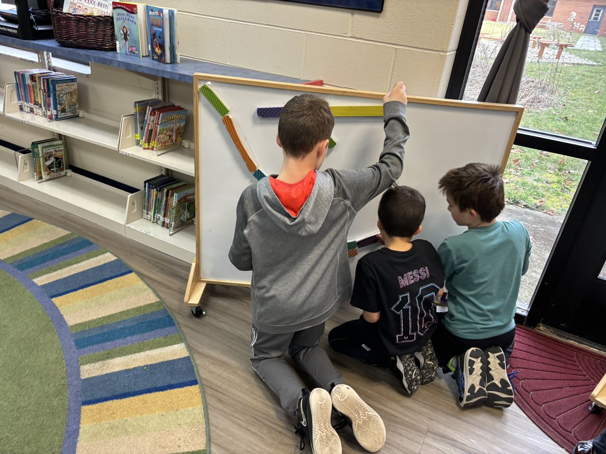 Lisa Stiver tweet media