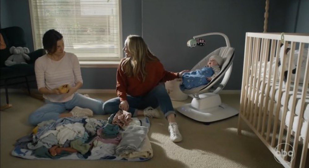 delucabishopss2's tweet photo. If anyone wants to know why we are fighting so damn hard to save Station 19 they need to watch 7x04. This representation we get on television is huge. I wish growing up I saw two wives figuring out parenthood. Talking about their fears. Fears of raising a child in a world full of hate. It’s very real issues. It’s raw emotions. And that’s just talking about the wlw representation. That’s not talking about the mental health representation we got tonight. We NEED Station 19. Television NEEDS Station 19. The WORLD needs Station 19. 

#SaveStation19 #Station19 #DirectedByStefania