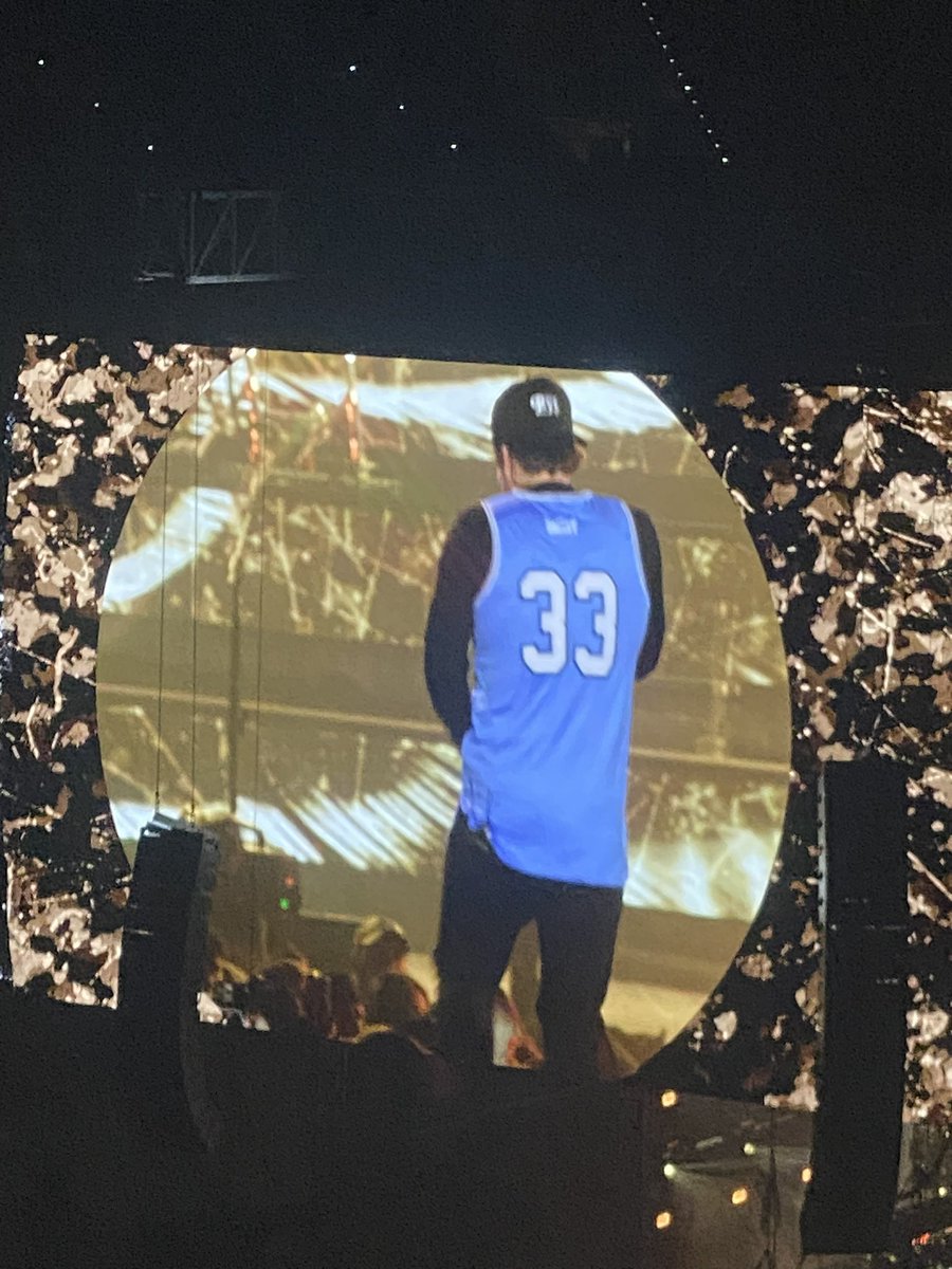 How about Morgan Wallen wearing a 33 Larry Bird Sycamore jersey tonight at his concert in Indy at Lucas Oil Stadium. (Pics Courtesy: Taylor/Lucas King)