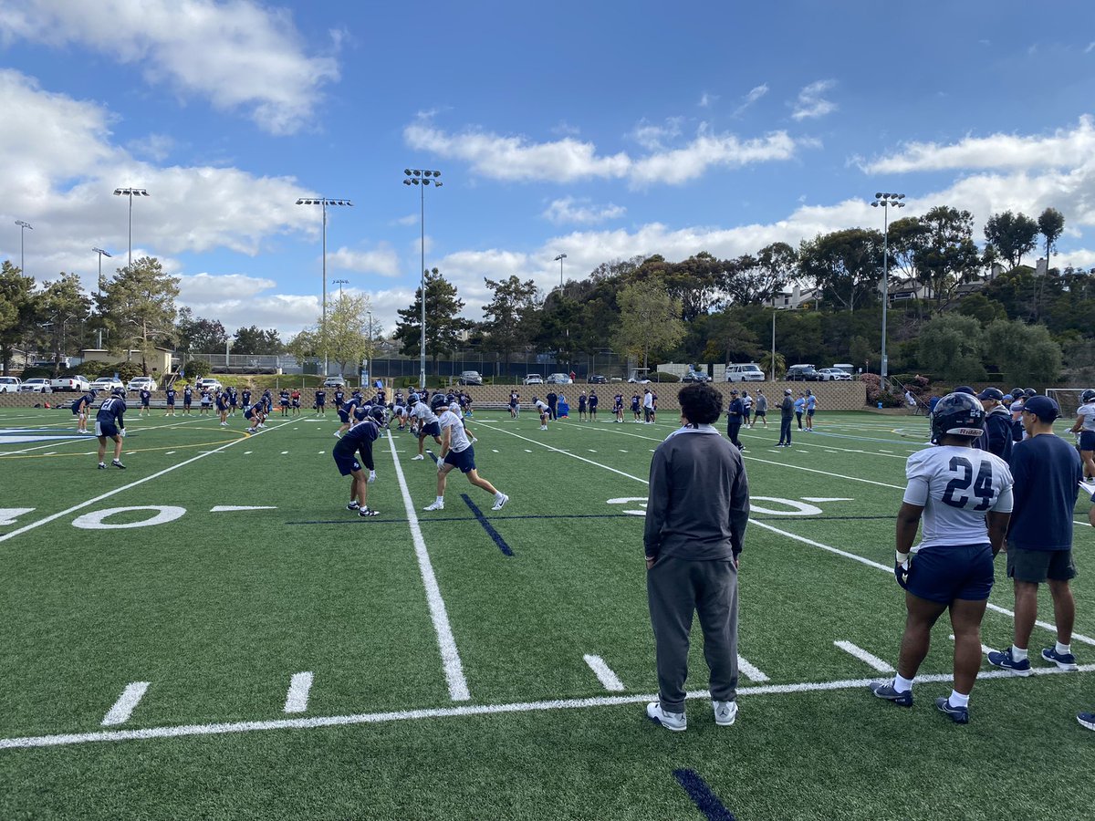 Had a great time watching spring practice today #AGNB <a href="/USDFootball/">San Diego Football</a> <a href="/madbacker56/">Coach Brandon Moore</a> <a href="/Coachrichbrown/">Richard Brown</a> <a href="/coach_MAponte/">Matt Aponte</a>