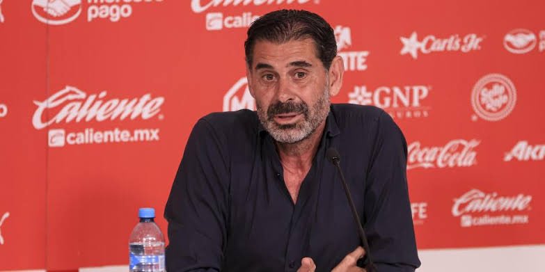 rodrigocamacho_'s tweet photo. 🔴 Hasta ahora, nada sobre una posible salida de Fernando Hierro de @Chivas.

Tiene contrato hasta el 2026 con el Guadalajara. https://t.co/OwJfe5lzBR