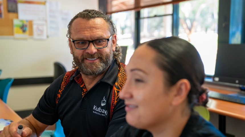 Aaron Taylor is the most unlikely of university students. He’s also one of our most inspiring. A former drug addict who never completed high school, today Aaron is on the cusp of graduating university with distinction. This is his inspiring story: loom.ly/CKtk3Wc