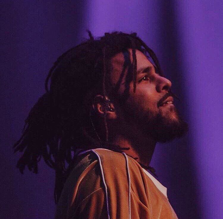 wrld_mag's tweet photo. 🚨 J. COLE s’attaque à Kendrick Lamar dans son nouvel album : 

“Ton premier album était un classique, ton dernier était tragique, 

Ton deuxième album a fait dormir tout le monde, mais ils l’ont gazé” https://t.co/9JAiuqAtNz