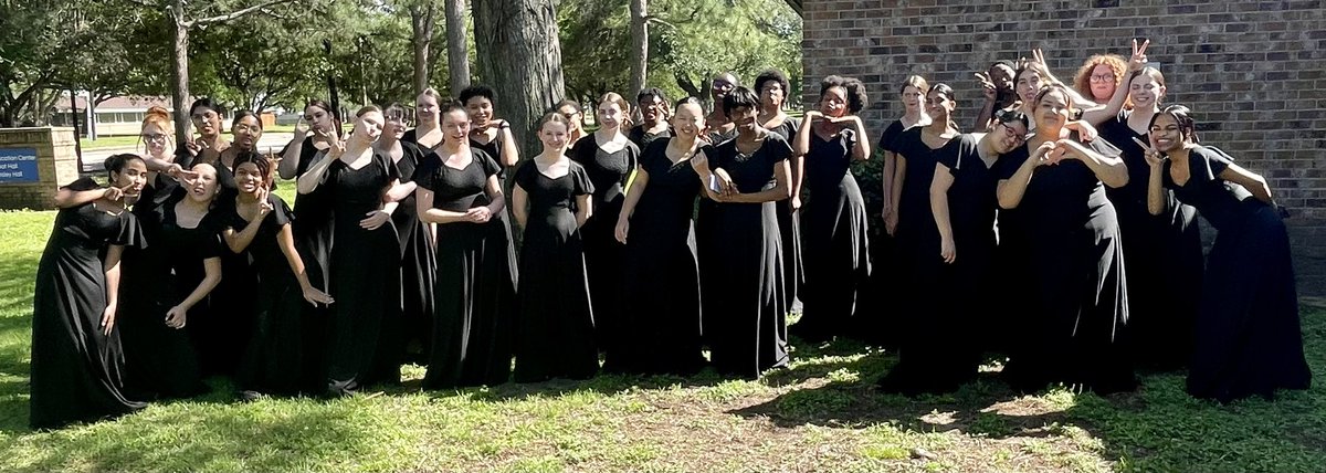 Fulshear Charger Choir tweet media