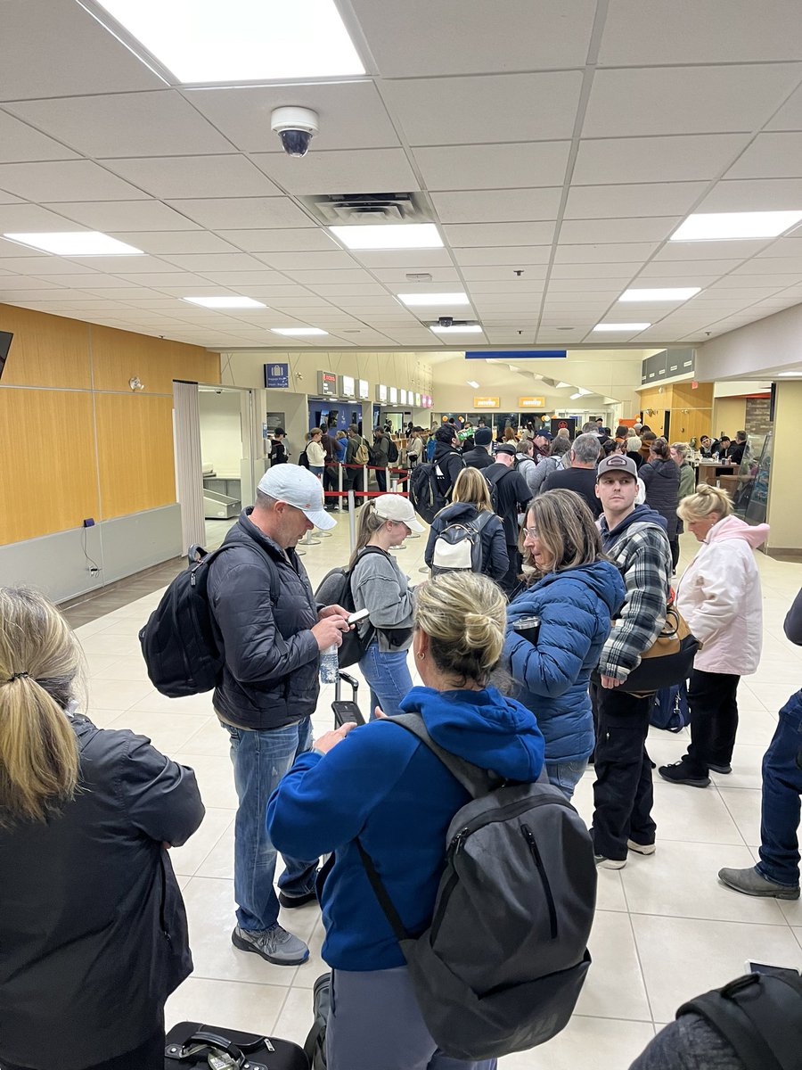 Massive line in Deerlake waiting at the <a href="/AirCanada/">Air Canada</a> counter to see what  happen to all of the passengers. all of the hotels are full. Haven’t been fed since 10am. no rental cars. 🤯 The second cancelled Air Canada flight we have had to fend for ourselves within the last 24th.