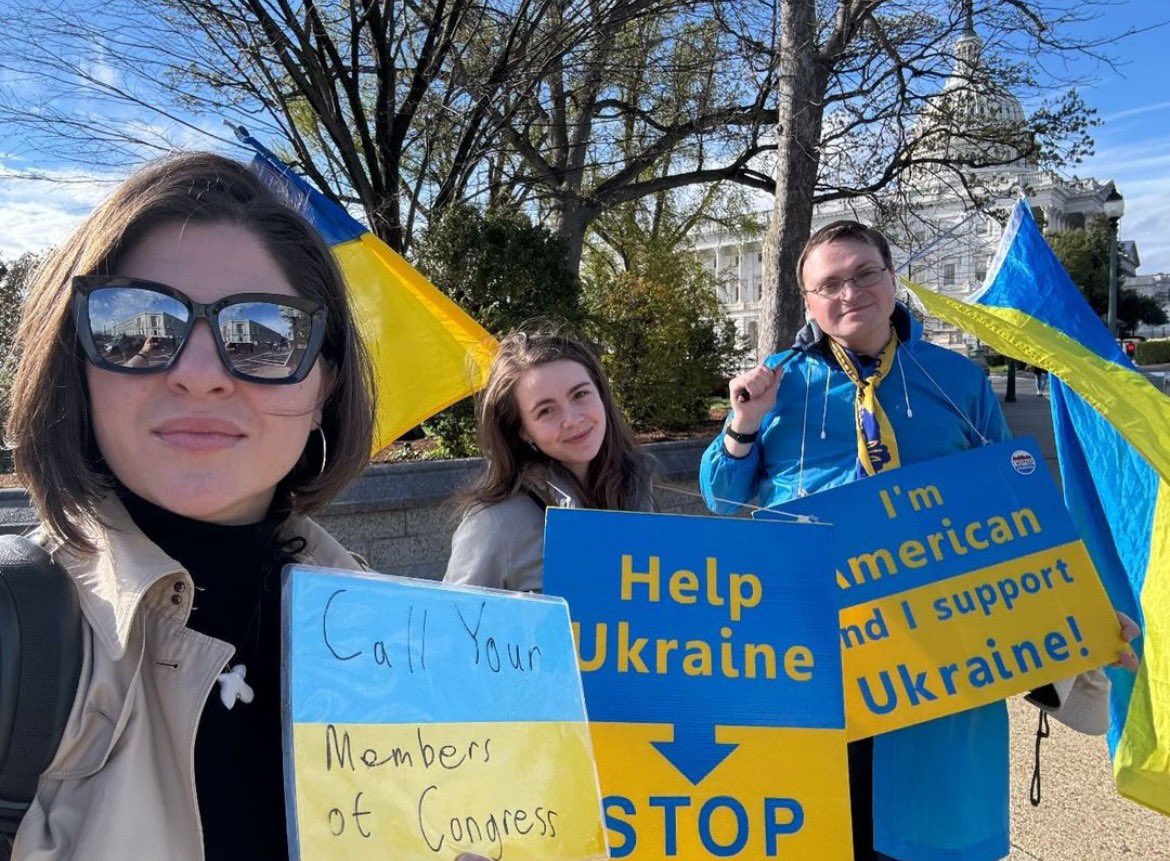 ukrainerallydc tweet picture