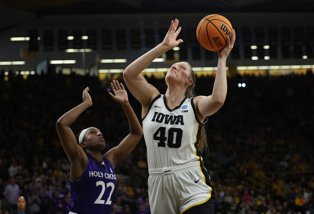 Fact: Sharon Goodman has the highest GPA of all players competing in the Women's Final Four. Go Hawks!!