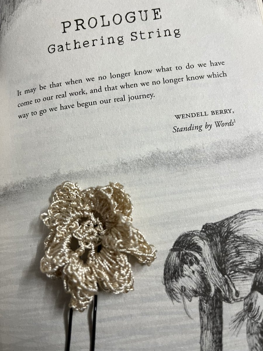 Day 2/30: a floral hairpin. Consistency is what I’m aiming for. I can make crochet flowers in my sleep, but this is the first time I attempted it with fine cotton thread. Not happy with the result, but at least I know. (The book is @AratiKumarRao’s Marginlands- loving it)