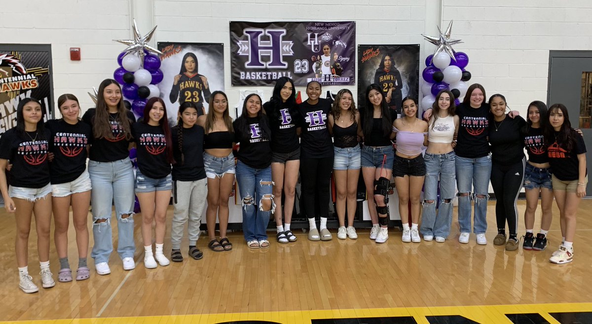Lady Hawk Basketball tweet media