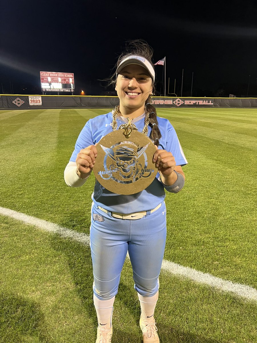 Great game for this warrior Tuesday! Ali Rios had 3 hits, including a double, and used some creative base runnning to score twice. The Lady Bucs defeated Brook 7-1 to improve to 8-0 in district play. Keep it up! #ALLin