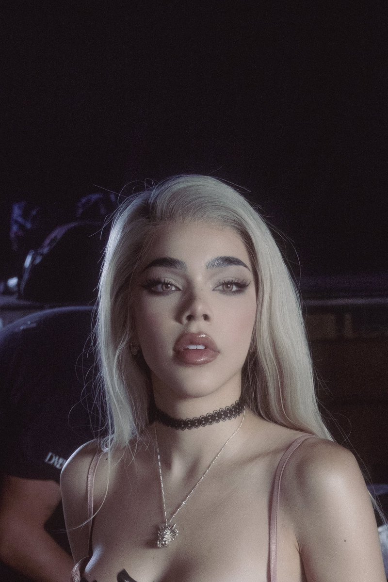 keniaos's tweet image. GRACIAS MONTERREY 🖤🐇