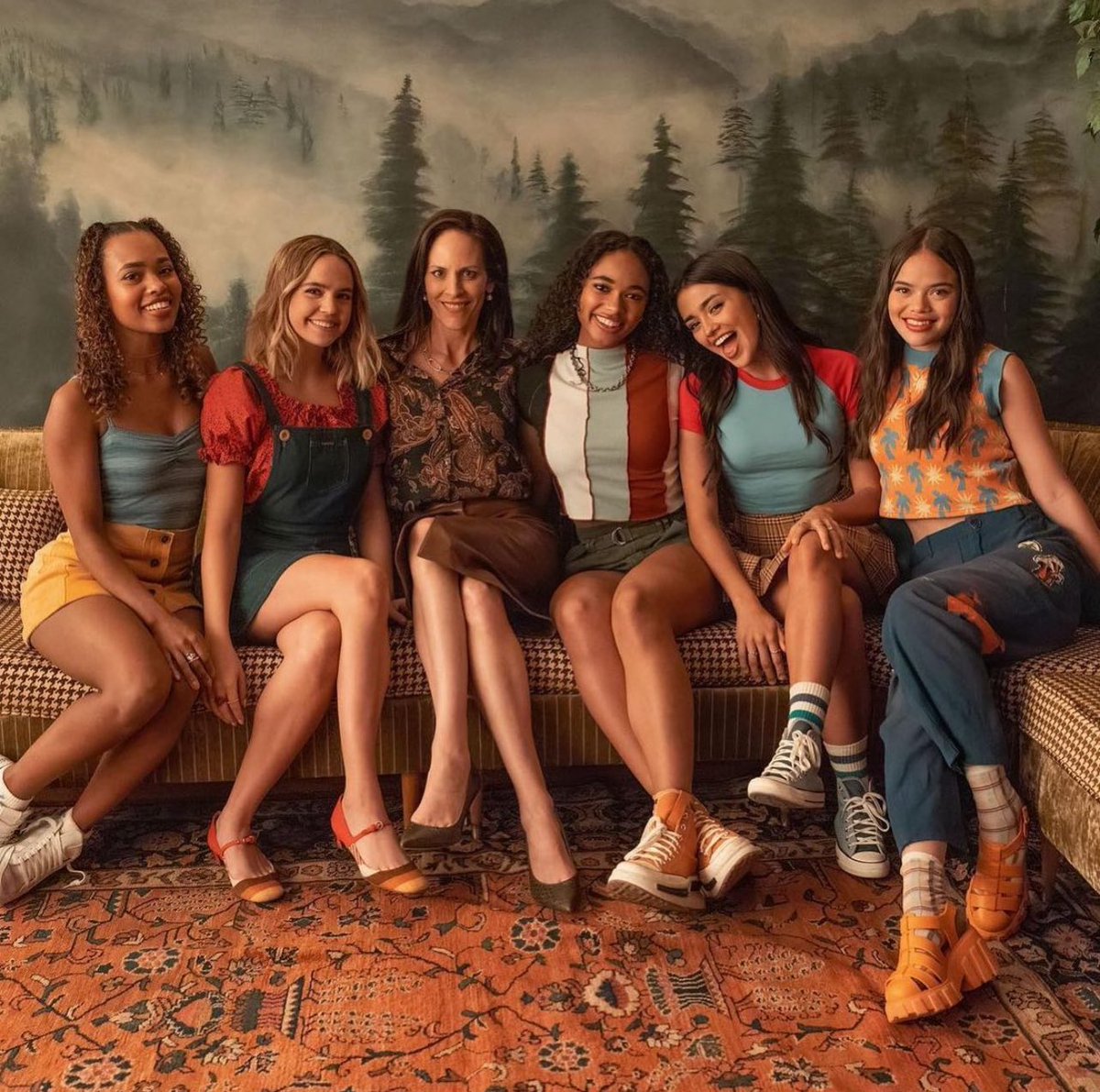 queenfandom32's tweet image. How it started:          VS            How it’s going:

#PLLOriginalSin           #PLLSummerSchool 
@BaileeMadison @ChandlerLKinney @MaliaPyles @zariazariazaria @maiareficco @PLLonMax #PrettyLittleLiarsSummerSchool