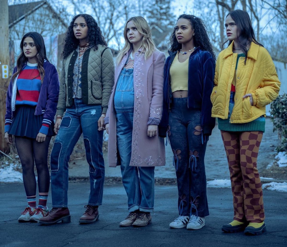 queenfandom32's tweet image. How it started:          VS            How it’s going:

#PLLOriginalSin           #PLLSummerSchool 
@BaileeMadison @ChandlerLKinney @MaliaPyles @zariazariazaria @maiareficco @PLLonMax #PrettyLittleLiarsSummerSchool