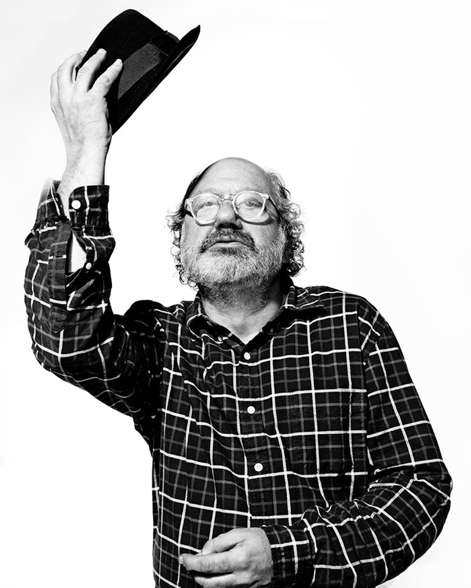 MAGNETMagazine's tweet photo. Happy birthday #HalWillner (@nbcsnl, @LouReed, @Faithfull_M, #WilliamSBurroughs). Rogue heart. Read our feature on @WillnerHal and #LouReed: https://t.co/cbwnjvcy1O https://t.co/YsvnDBRNhZ