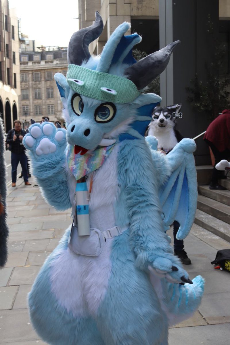 Something a little different for today's #FursuitFriday - I did a draw-over of this lovely pic of Arkie!  It's been a while since I drew something properly, so this was a fun way to warm the art muscles back up!  🐉🎨🖌

📸<a href="/pacerfur/">Pacer</a>
🪡 <a href="/HeadofMedusaArt/">HOMcreations 🐍</a>

#Dragon #Furry #Scalie