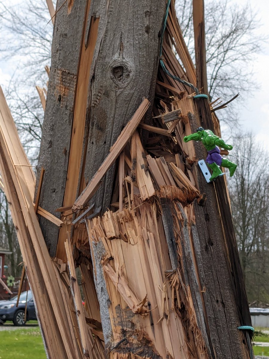 Someone did this to the pole in front of my house. I don't know who but I love it! It will be here until the city fixes the pole! #hulk #incrediblehulk #hulksmash <a href="/MarkRuffalo/">Mark Ruffalo</a>