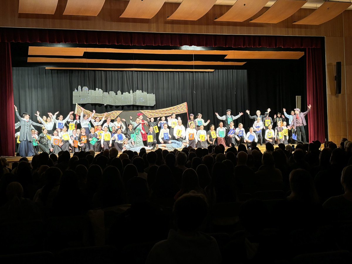 stacey linzenbold tweet media