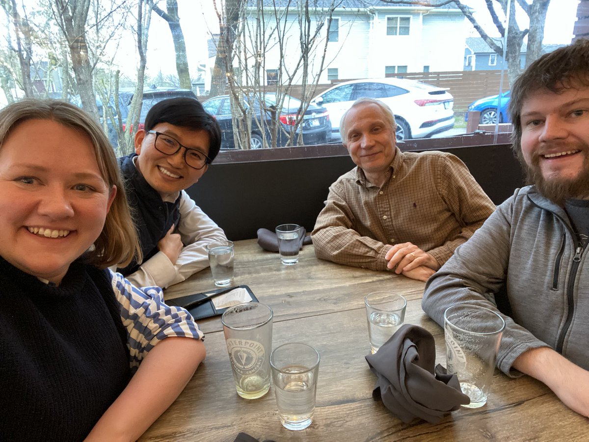 Brill day @NeurosciStark - thanks @jungsukim77 for hosting & everyone for being so generous with their time. Great to catch up with @btlamb @scienceandbears @GraceHallinan & Ruben Vidal who discovered the familial British dementia mutation. So many ideas & potential collabs!