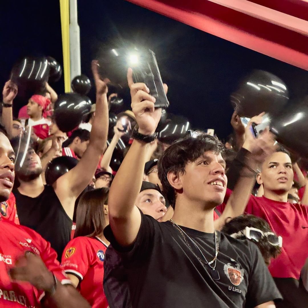 FRLMINAS's tweet image. Esta es tu gente @Caracas_FC 🇾🇪