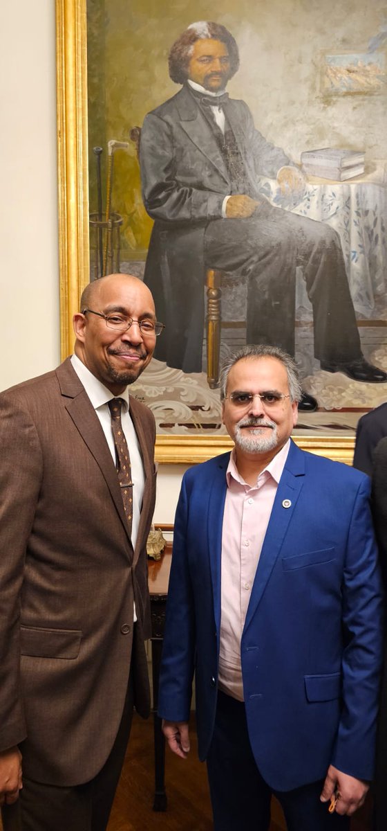 dr_raza_khan's tweet photo. A special thank YOUs to @GovWesMoore and First Lady @DawnFlytheMoore for opening thier home and inviting leaders of Islamic faith for #Iftar dinner. Our thanks to Lt. Gov. @arunamiller for attending and participating at the event last night. #GOCI @MDMHEC https://t.co/aC5Ee1mLiC