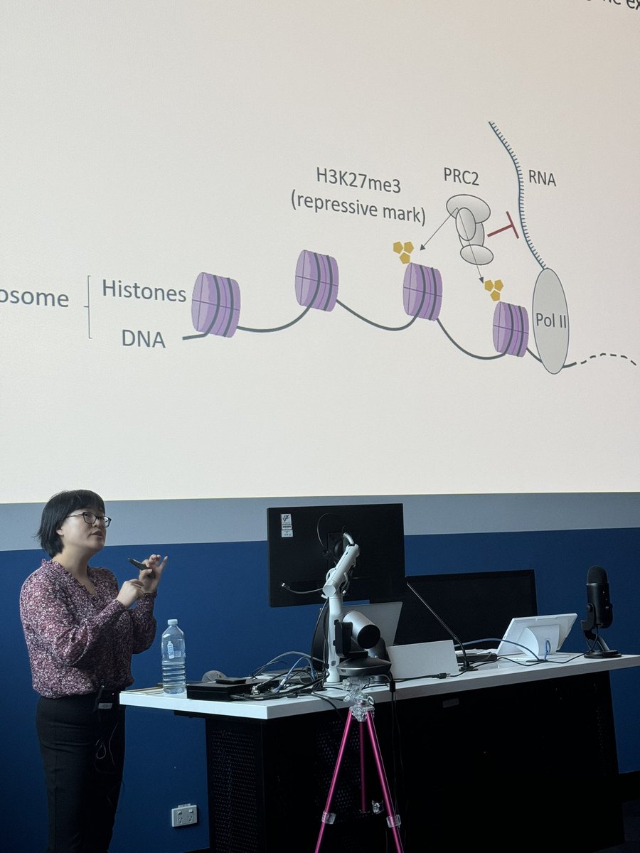 Thrilled to have Qi Zhang @QiZhang85 visiting us today at JCSMR @JCSMR @EMBLAustralia @SAiGENCI