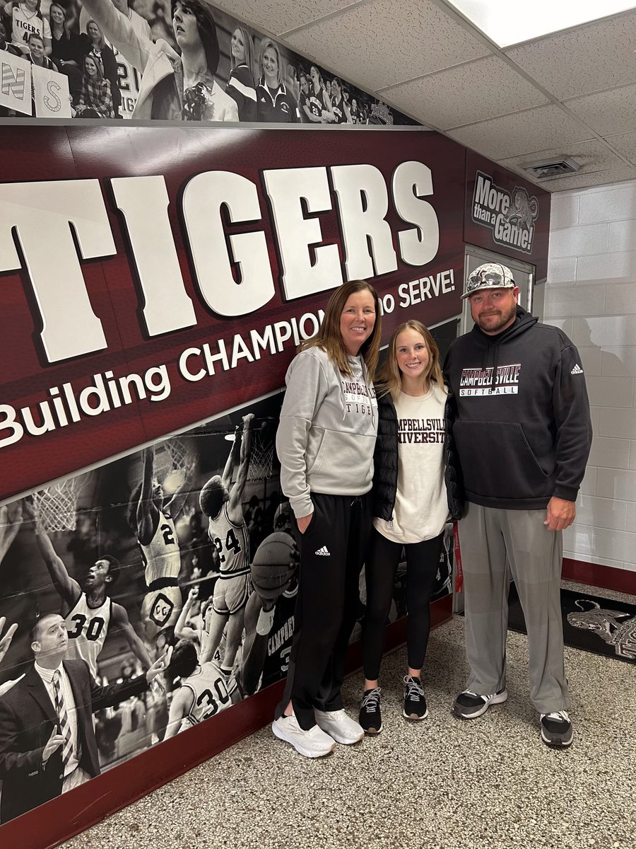 Thank you to <a href="/CVilleLTS/">LadyTigerSoftball</a> for the warm welcome and visit today as well as the offer to become a Lady Tiger! 

Go Tigers 🐯!
<a href="/swathen_LTS/">Shannon Wathen</a>