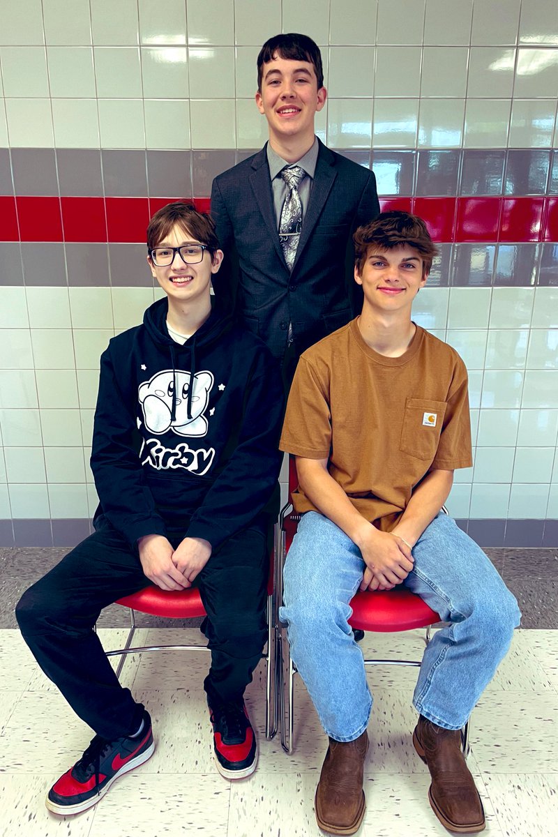 DarrinArd's tweet photo. More hardware for the @HollidayEagles @HollidayISD at the District 7-3A UIL Academic Meet today:

🔴Computer Applications🔴
1st - Chase Inman
2nd - Nathan Connor
4th - Ian Young

#defendthetradition   #herouil https://t.co/8hgpCqKXaW