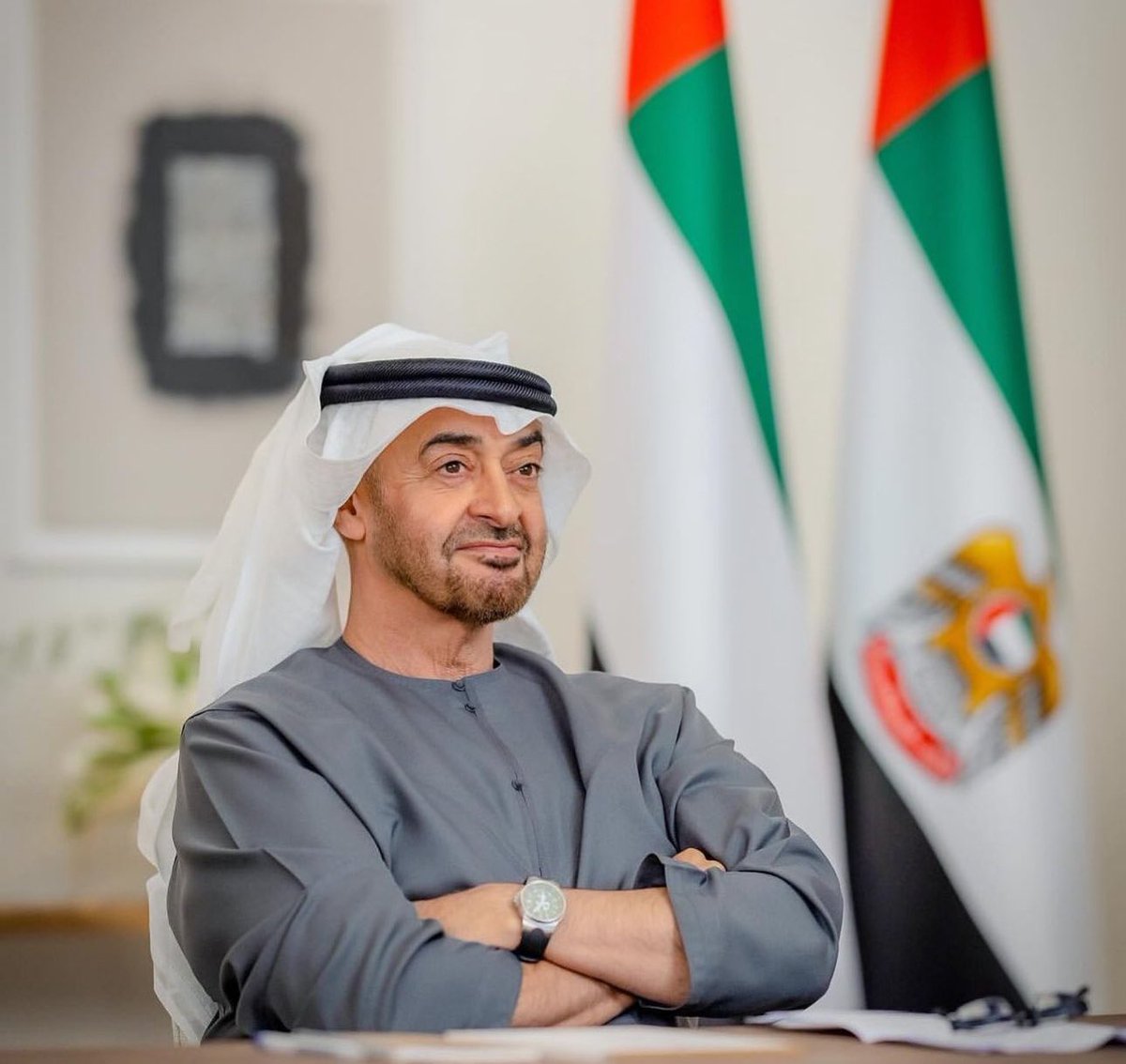 S_1971D2's tweet photo. الشيخ محمد بن زايد 
يوجه بدفع المستحقات المتأخرة على الطلبة المقيمين في الدولة والمسجلون في المدارس الحكومية كافة بقيمة تقدر 155 مليون . 

#محمد_بن_زايد #الامارات_العربية_المتحدة https://t.co/pqfAcxCiJS