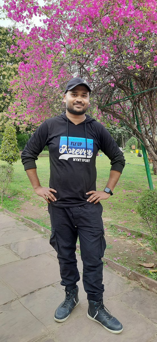 जिंदगी में कुछ फैसले बहुत 
कठिन होते हैं और यहीं कठिन 
फैसले एक दिन जिंदगी बदल देते हैं।