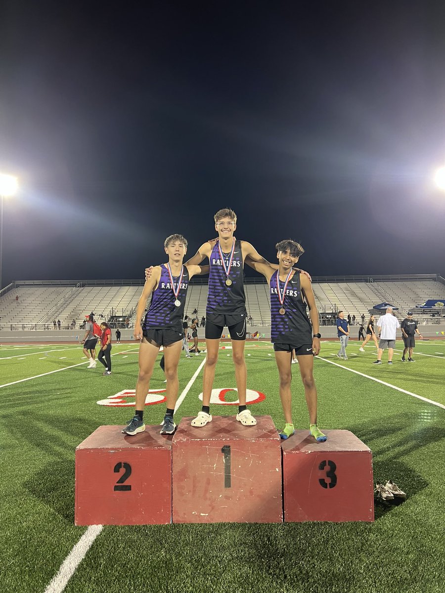 Rattler Dominance in the mile! 1- Tucker Jones - 4:33 2- Connor McGlothlin 3- Adrian Rangel Rattler Up!