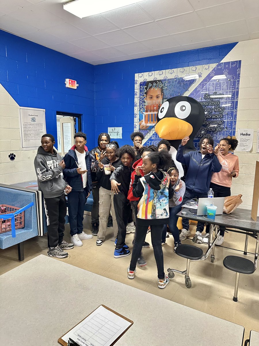 Dr. Kimberly C. Moss tweet media