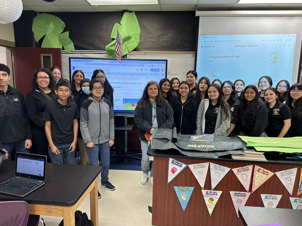 Great day celebrating science teachers in <a href="/BrownsvilleISD/">Brownsville ISD</a>! Thanks for all you do in science education! @Promando