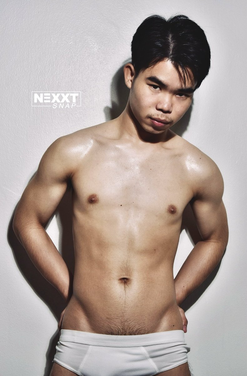 NexxtSnap's tweet photo. Good morning ☀️ 
เสริฟซิกแพคยามเช้า ขาวๆ แน่นๆ  ☺️

Model : @MaphengP19103 
📸Photographer : @NexxtSnap 
———————
#ฝากรีทวิตด้วยนะครับ  เดี๋ยวลงบ่อยๆ

#model #รับถ่ายรูป #NexxtSnap  #หานาย���บบ #หุ่นดี #หนวด #gay #รับงาน #ผู้ชายรับงาน #นวด https://t.co/gHJEVp3aXH