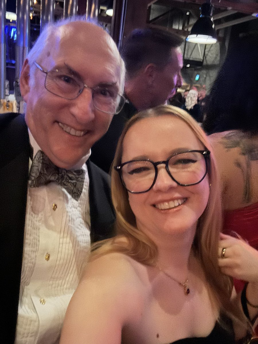 BiancaRowena's tweet photo. Oh what a night! 🎬 at the Red Rug Affair 💃 in #calgaryalberta 

Thank you Syndicate Films for a magical evening 🥳

 #redrugaffair #yyc #yycevents #calgary #calgaryevents #calgaryfilm #yycfilm #yycactors #calgaryactors #alberta #albertafilm #canada #canadianfilm #canadianactors https://t.co/lMImPEE8WH