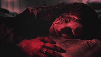 horrorsthetics's tweet photo. GINGER SNAPS, 2000 🐺🩸 https://t.co/zbVkMVVPeb