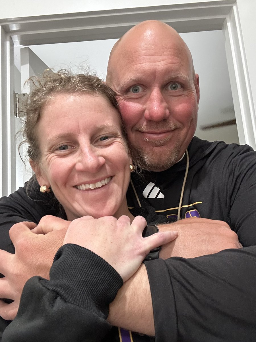 had72311's tweet photo. He won’t approve of this, but I have to brag 💁🏼‍♀️ This guy just got his 250th WIN tonight! He works so extremely hard, and I’m so proud of him and all the guys he’s coached along this journey! #250dubs #31014 @coachdavis42 @BCBaseball31014 https://t.co/0s84E4hKJV