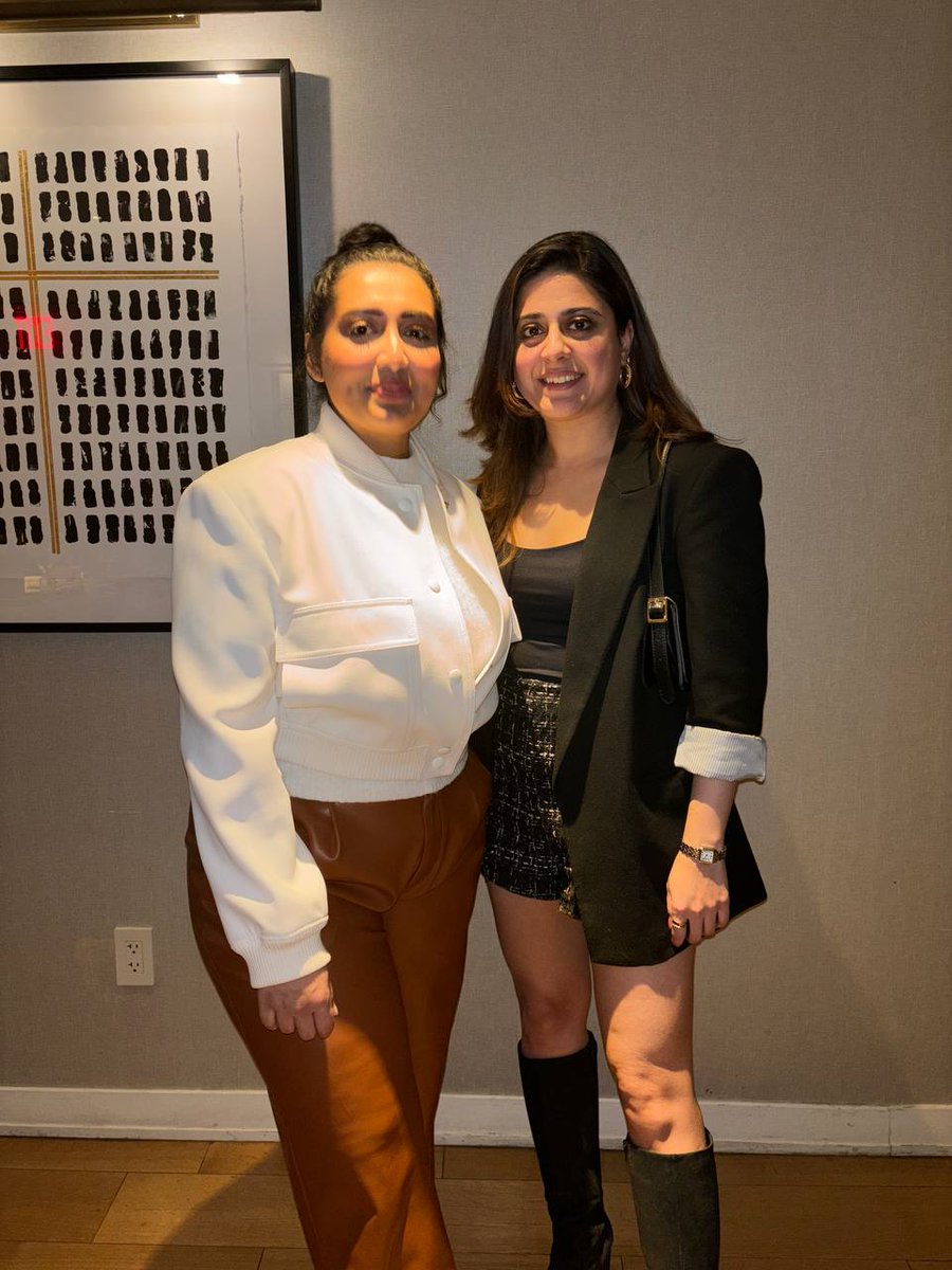 TrueStarsMedia's tweet image. Check out snaps📸from the @Dune_404 x @ForbesWeb3 dinner tonight! Huge shoutout to @rumjahn for bringing in our latest cover star @shreya_bhan! 💫 #ForbesWeb3 #Dune404 #TrueStars