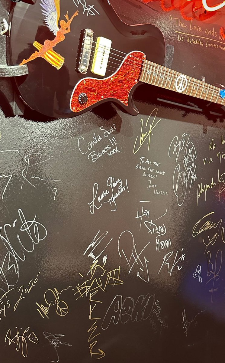 lori_l_mclean's tweet image. 🖤 #TravisBarker #Tidbits 📸